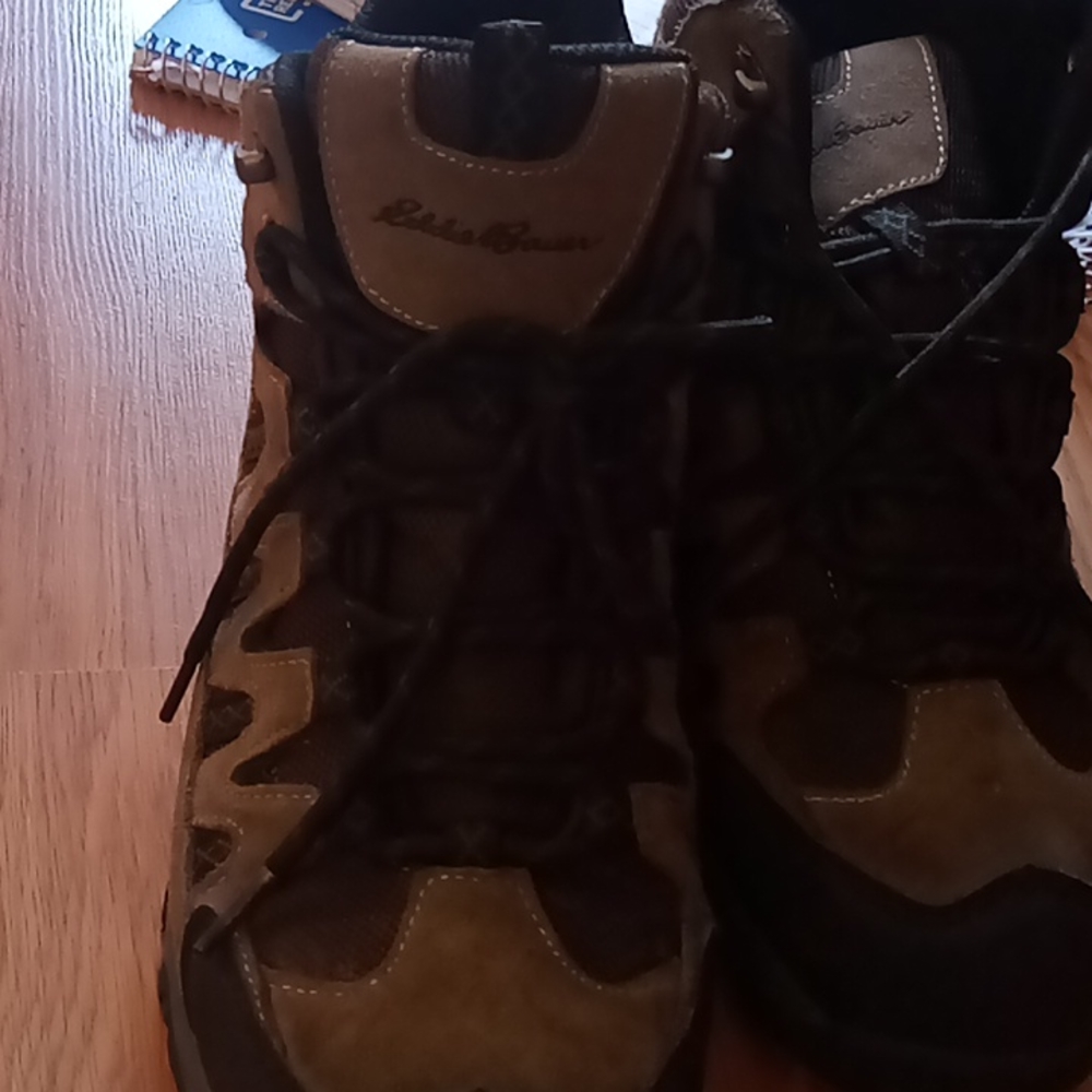 Eddie Bauer men's sz 9